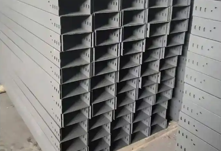 甘肃降低防火电缆桥架受潮的实用技巧！